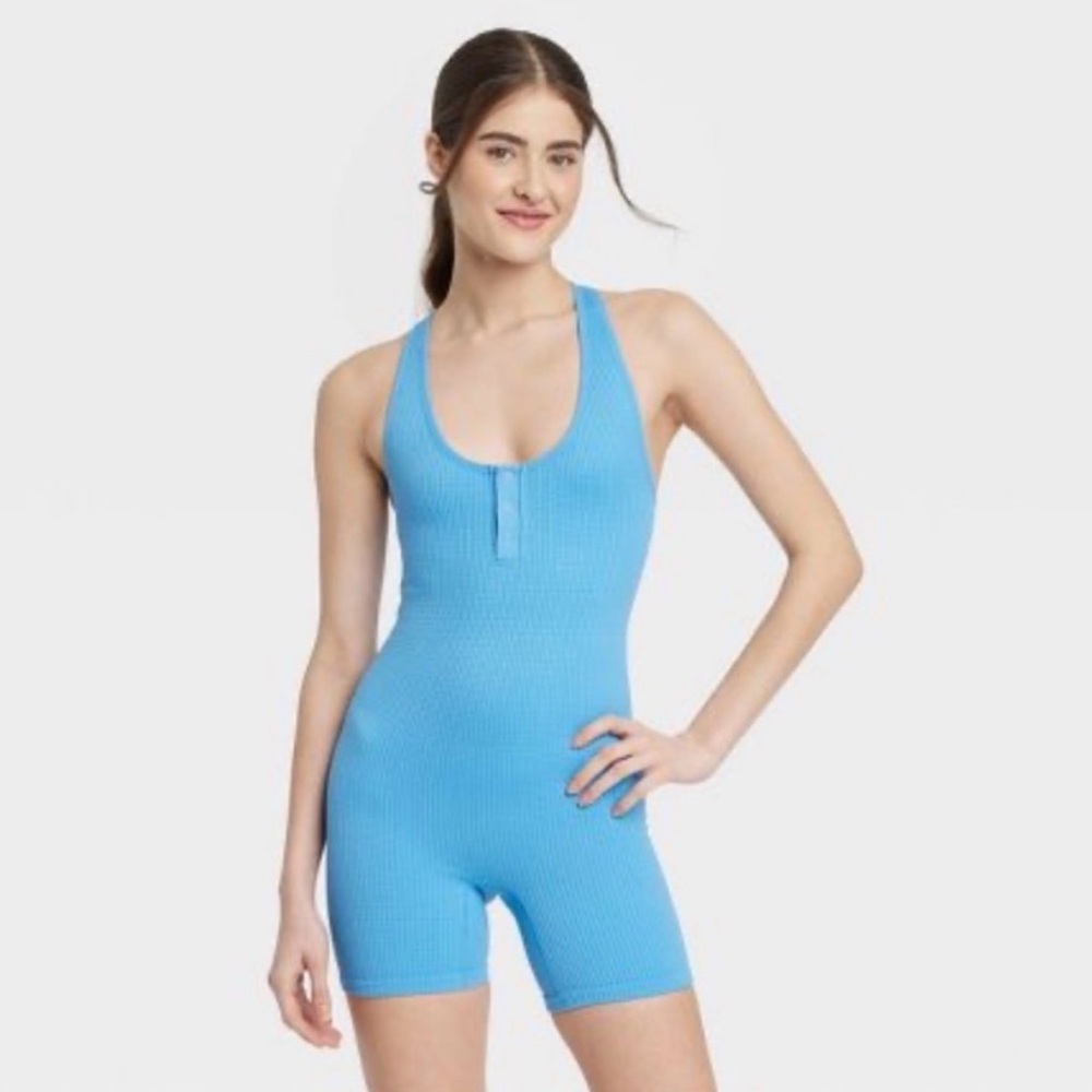 Colsie jumpsuit romper size medium new without tags